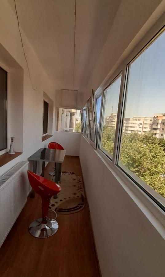 Alfredo Apartament Buzău Esterno foto