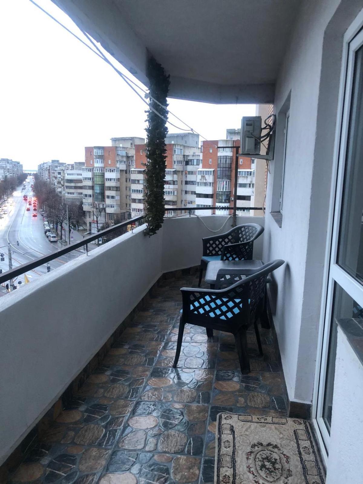 Alfredo Apartament Buzău Esterno foto