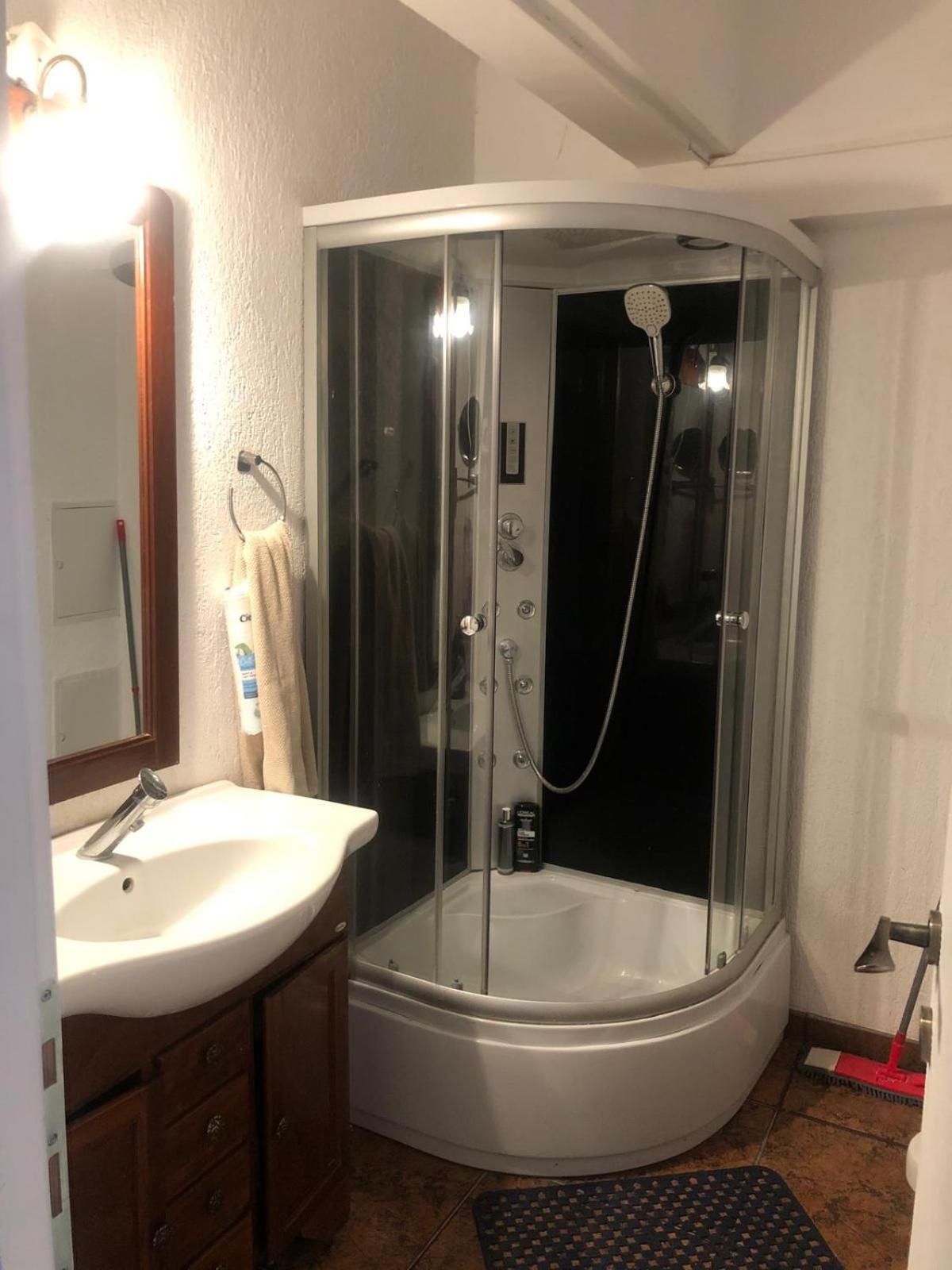 Alfredo Apartament Buzău Esterno foto