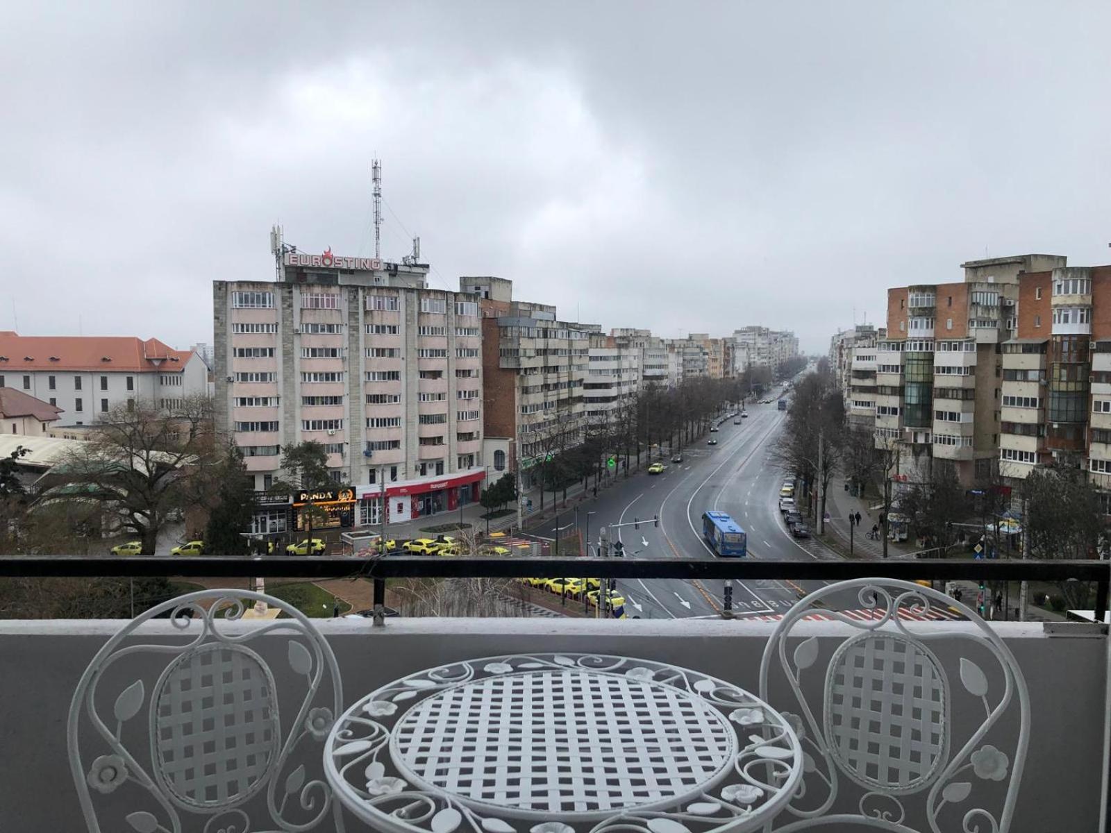 Alfredo Apartament Buzău Esterno foto