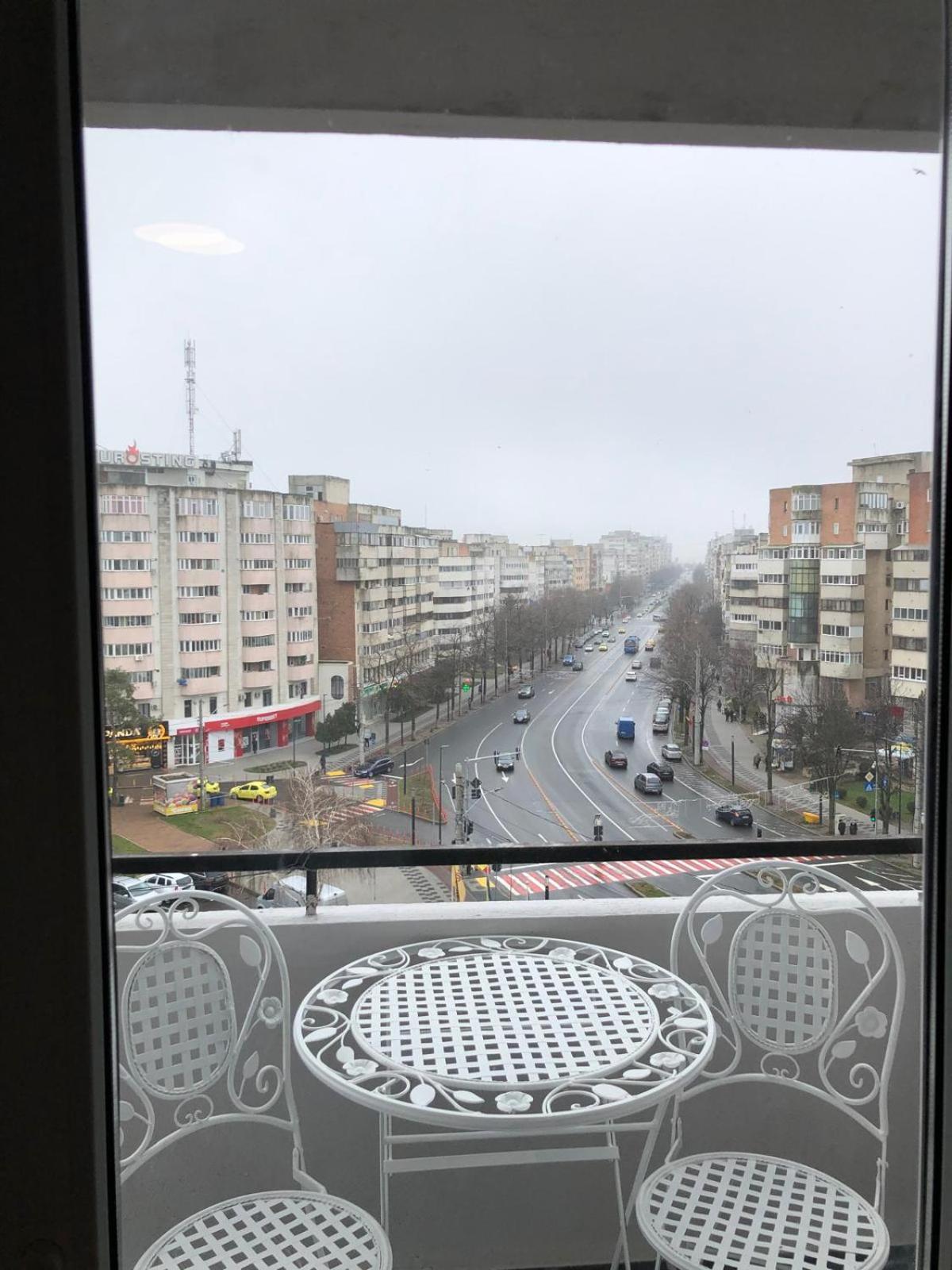 Alfredo Apartament Buzău Esterno foto